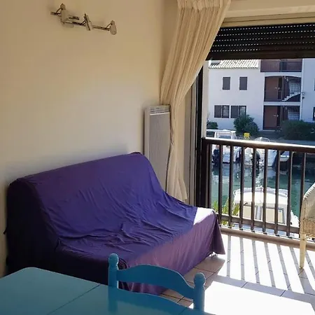 Appartement-marina Climatise 4 Couchages Avec Piscine Apartmán Saint-Cyprien (Pyrenees-Orientales)