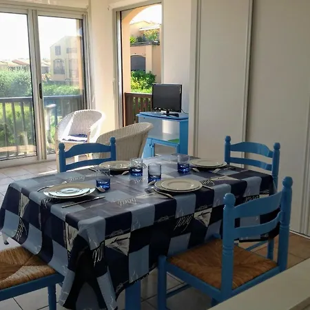Apartmán Appartement-marina Climatise 4 Couchages Avec Piscine *