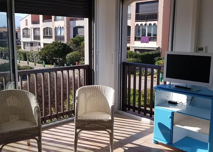 Appartement-marina Climatise 4 Couchages Avec Piscine 아파트 *