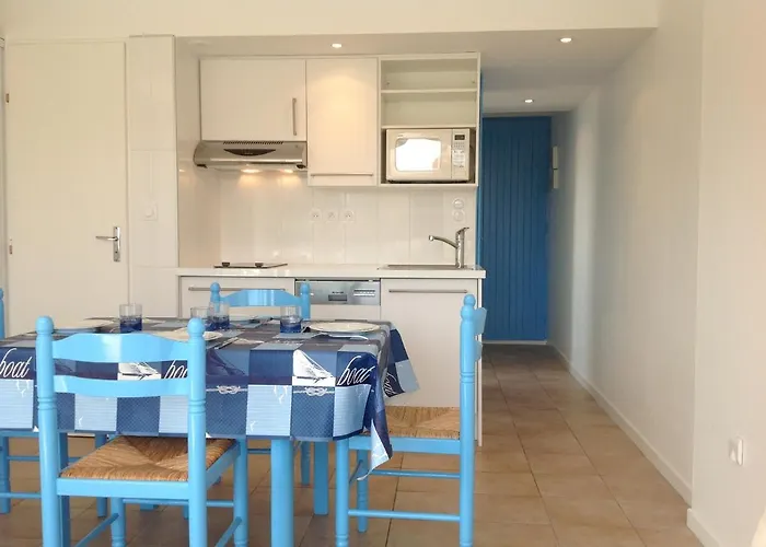 아파트 Appartement-marina Climatise 4 Couchages Avec Piscine