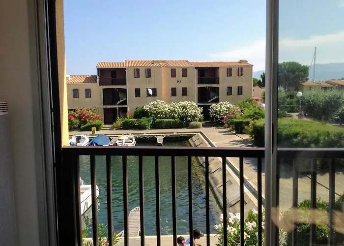 아파트 Appartement-marina Climatise 4 Couchages Avec Piscine