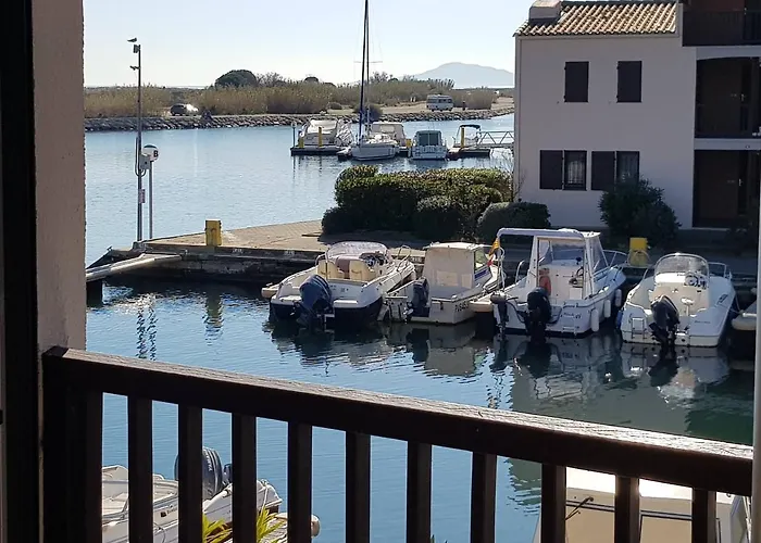 Appartement-marina Climatise 4 Couchages Avec Piscine 아파트 *